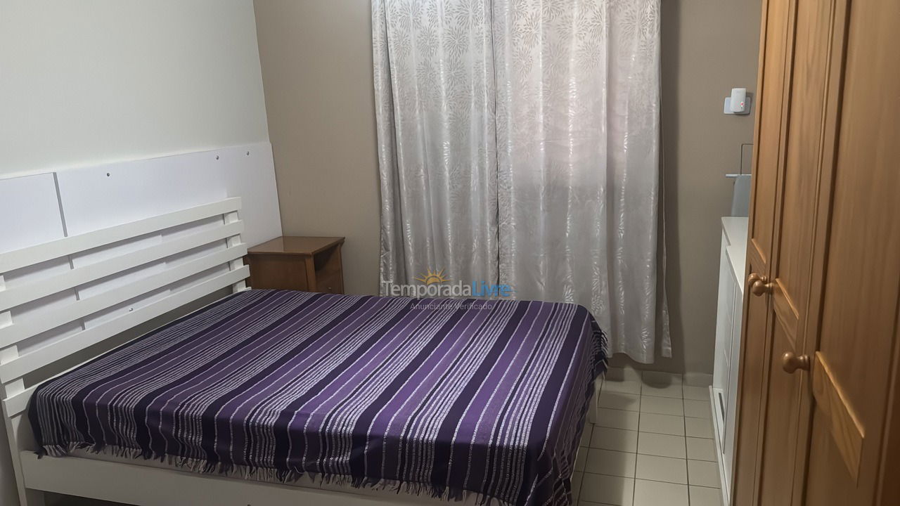 Apartment for vacation rental in Guarujá (Enseada)