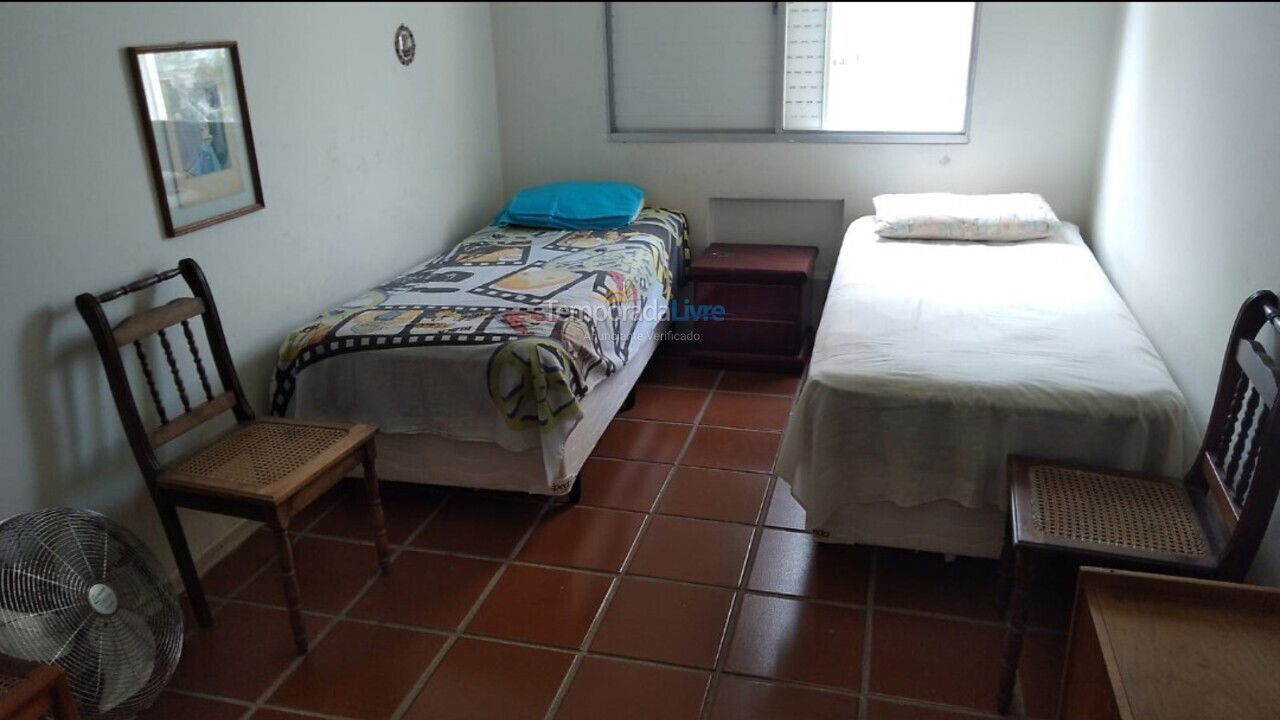 Apartamento para aluguel de temporada em Guarujá (Enseada)