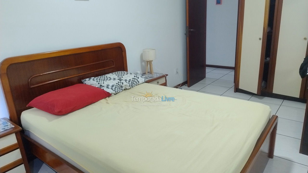 Apartamento para alquiler de vacaciones em Itapema (Meia Praia)