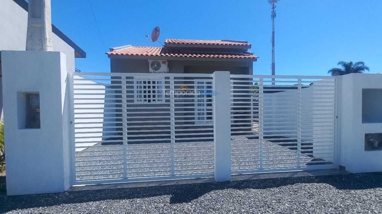 Casa para alquiler de vacaciones em Bombinhas (Mariscal)