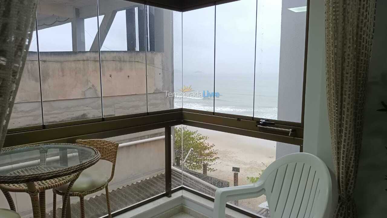 Apartamento para aluguel de temporada em Itapema (Meia Praia)