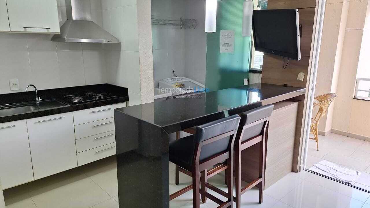 Apartamento para aluguel de temporada em Bombinhas (Praia de Bombas)