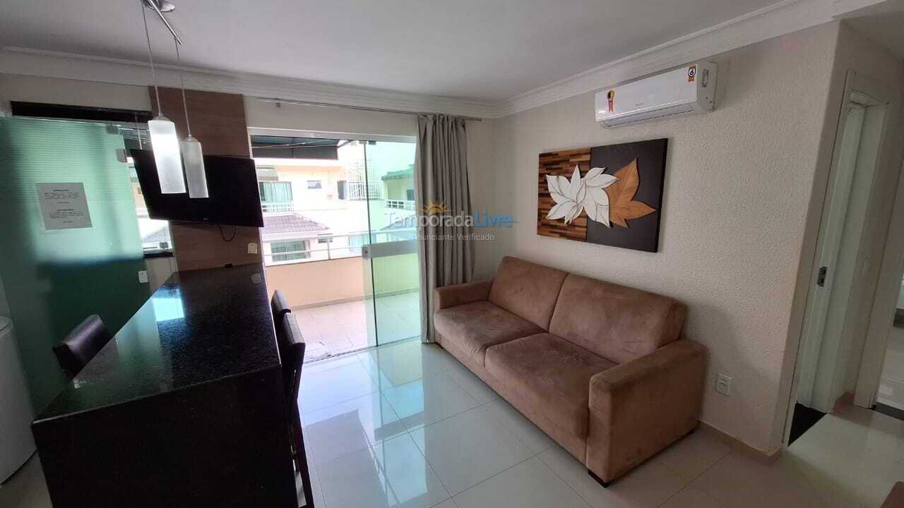 Apartamento para aluguel de temporada em Bombinhas (Praia de Bombas)