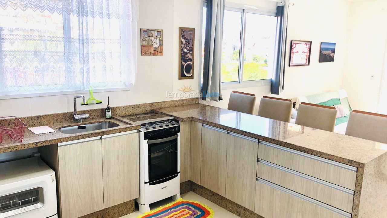 Apartamento para alquiler de vacaciones em Governador Celso Ramos (Praia de Palmas)