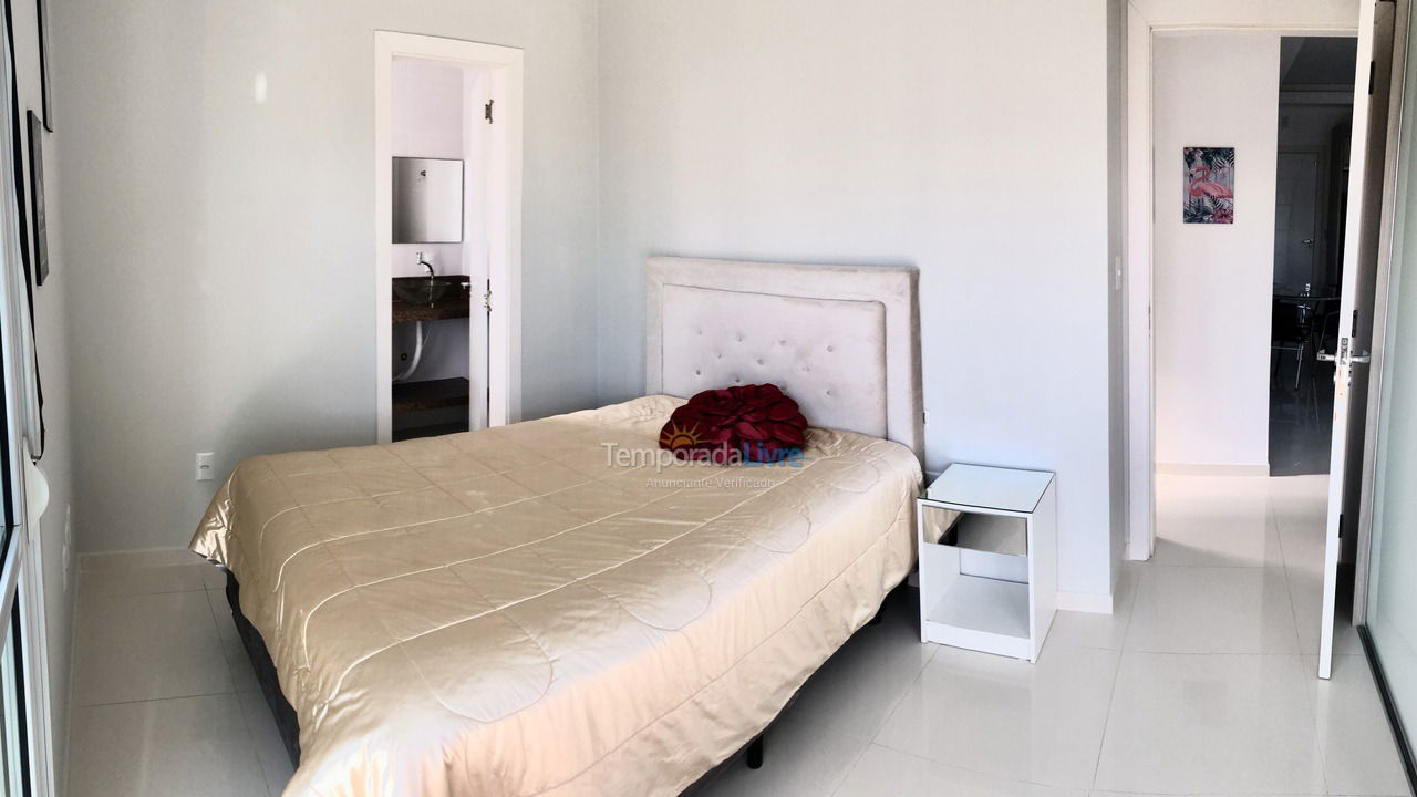 Apartamento para alquiler de vacaciones em Governador Celso Ramos (Praia de Palmas)