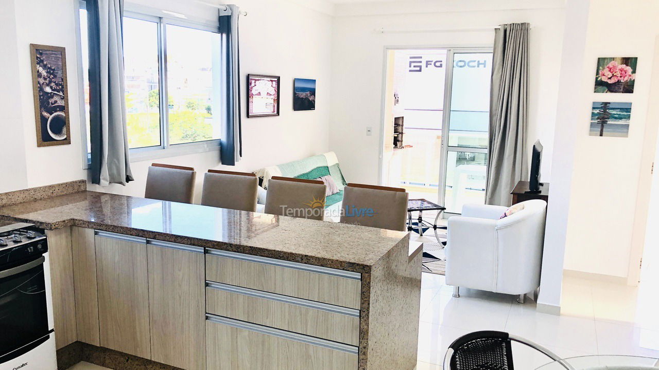 Apartamento para alquiler de vacaciones em Governador Celso Ramos (Praia de Palmas)