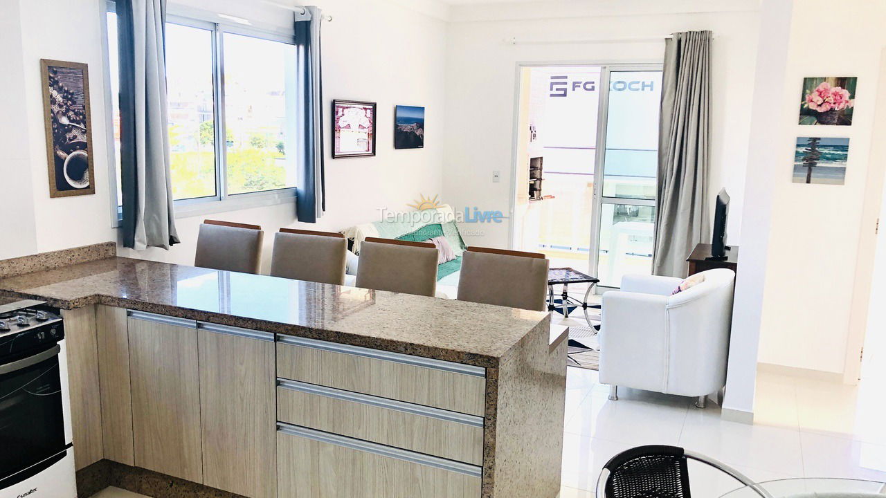 Apartamento para alquiler de vacaciones em Governador Celso Ramos (Praia de Palmas)