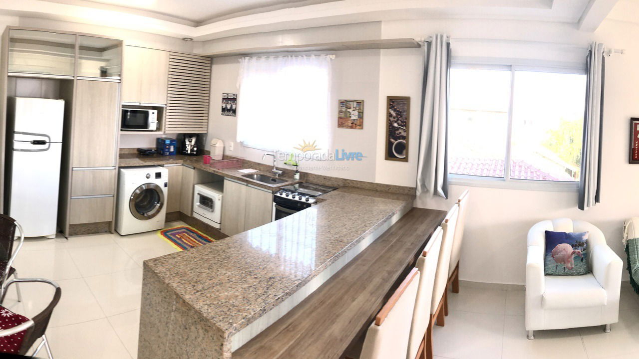 Apartamento para alquiler de vacaciones em Governador Celso Ramos (Praia de Palmas)