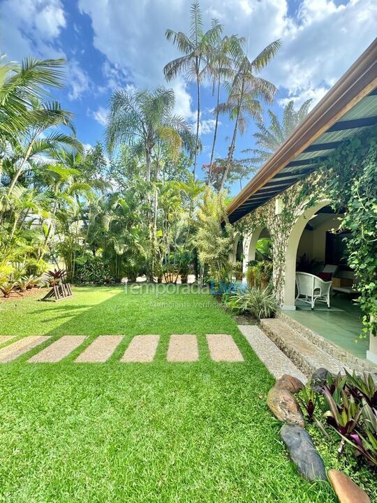 Casa para aluguel de temporada em São Sebastião (Praia da Baleia)