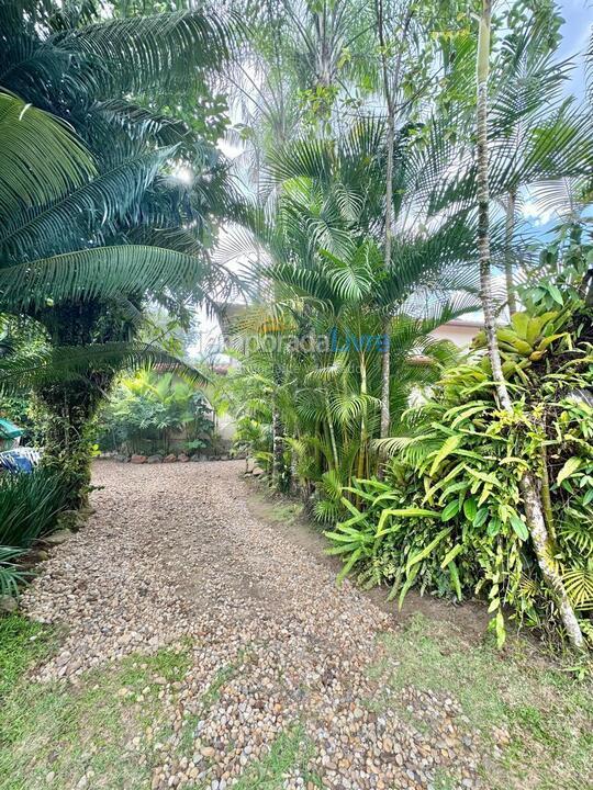 Casa para aluguel de temporada em São Sebastião (Praia da Baleia)