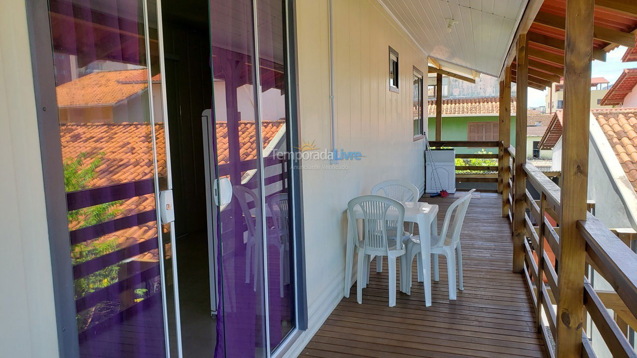 Casa para aluguel de temporada em São Francisco do Sul (Enseada)