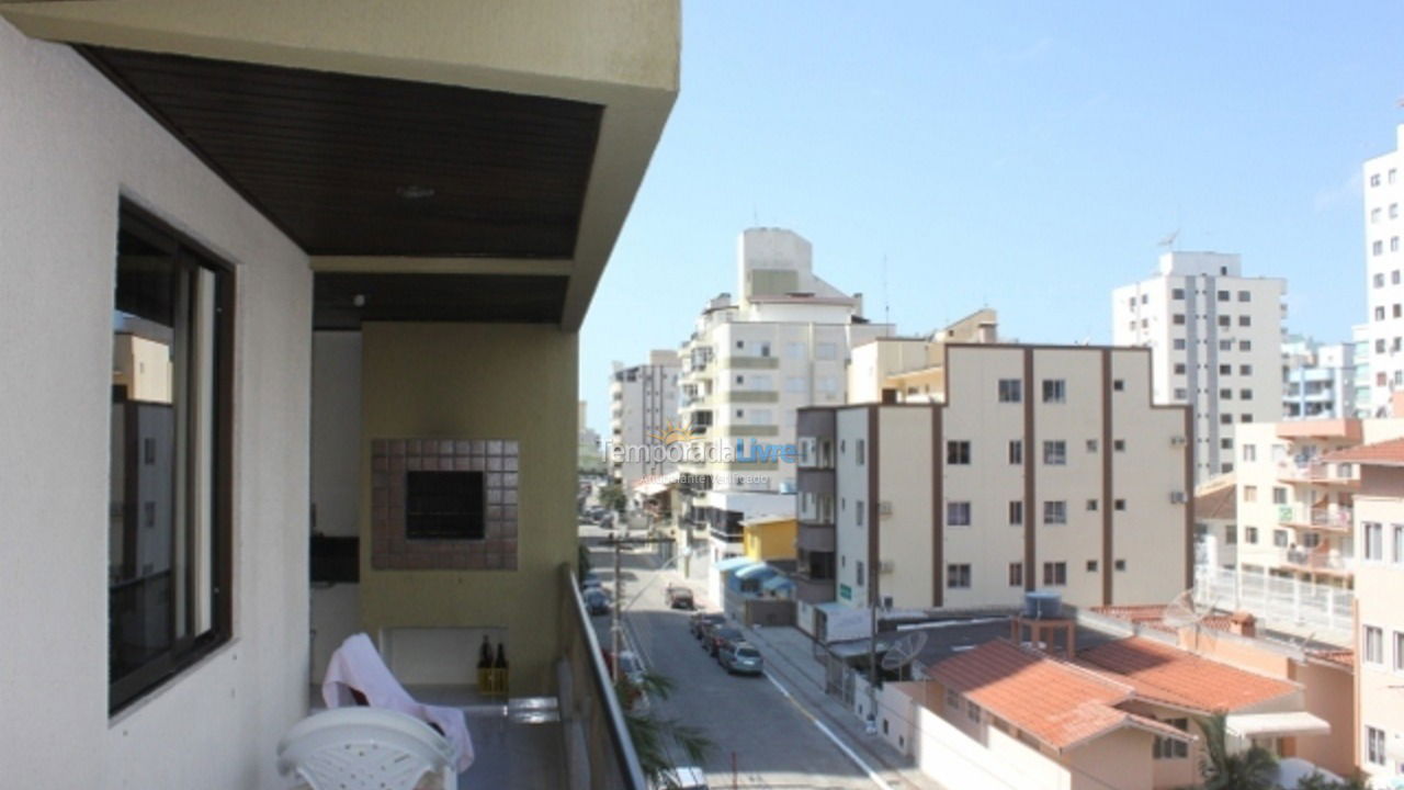 Apartment for vacation rental in Itapema (Meia Praia)