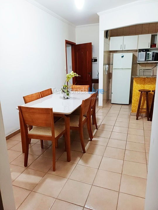 Apartamento para aluguel de temporada em Ubatuba (Praia Grande)