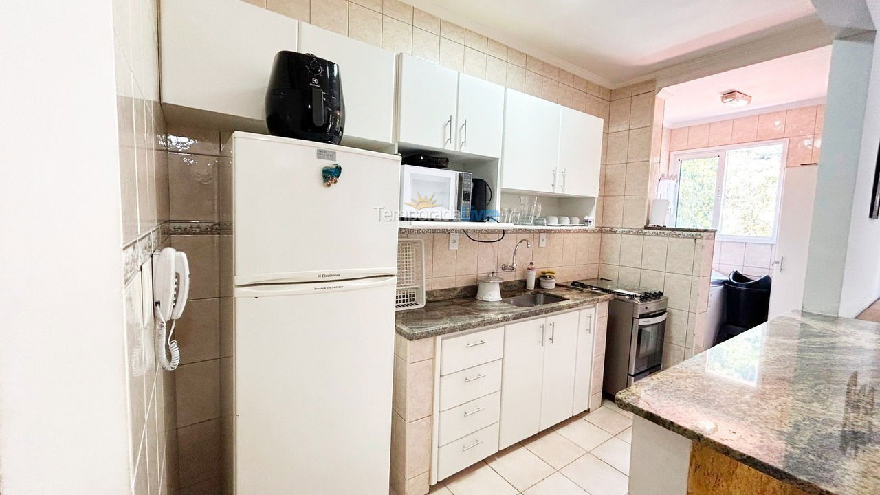 Apartamento para aluguel de temporada em Ubatuba (Praia Grande)