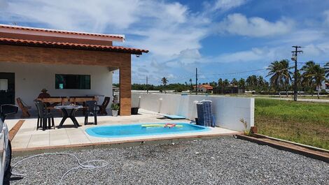 House in a condominium on Camaçari beach in Lucena