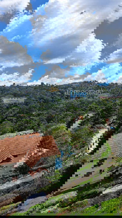 Apartamento para aluguel de temporada em Campos do Jordão (Vila Floresta)