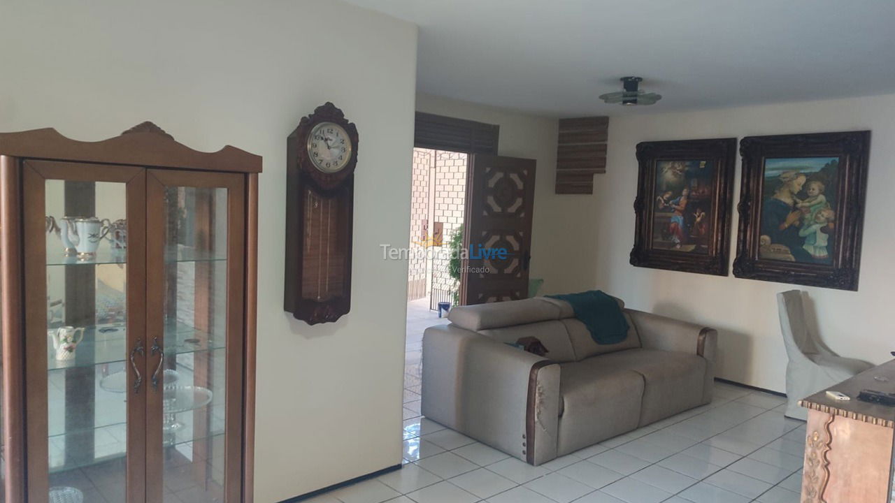 Casa para aluguel de temporada em Fortaleza (Papicu)