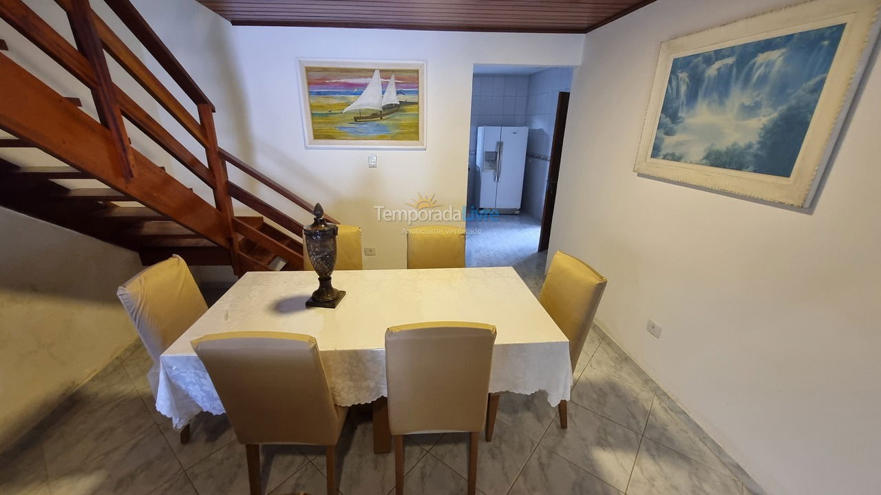 House for vacation rental in Ubatuba (Praia do Lázaro)