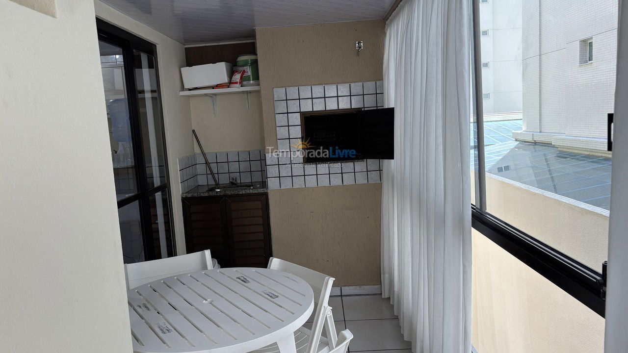 Apartment for vacation rental in Itapema (Meia Praia)