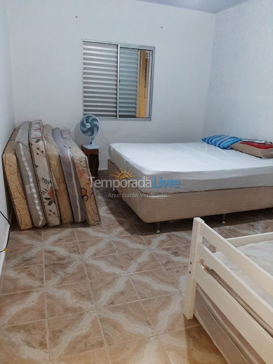 House for vacation rental in Praia Grande (Aviação)