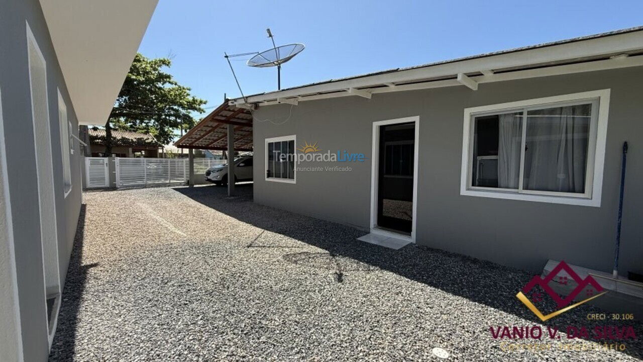 Casa para aluguel de temporada em Bombinhas (Morrinhos)