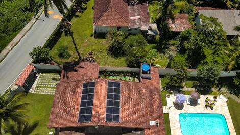 Refúgio em Angra: Casa com Piscina, Churrasqueira