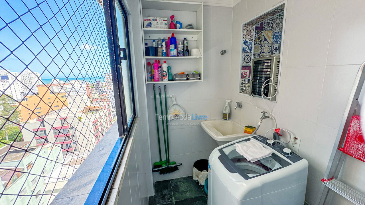 Apartamento para aluguel de temporada em Guarujá (Praia do Tombo)