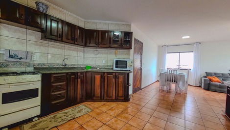 Apartamento - 6 personas - 220m del mar, cerca del mejor açaí