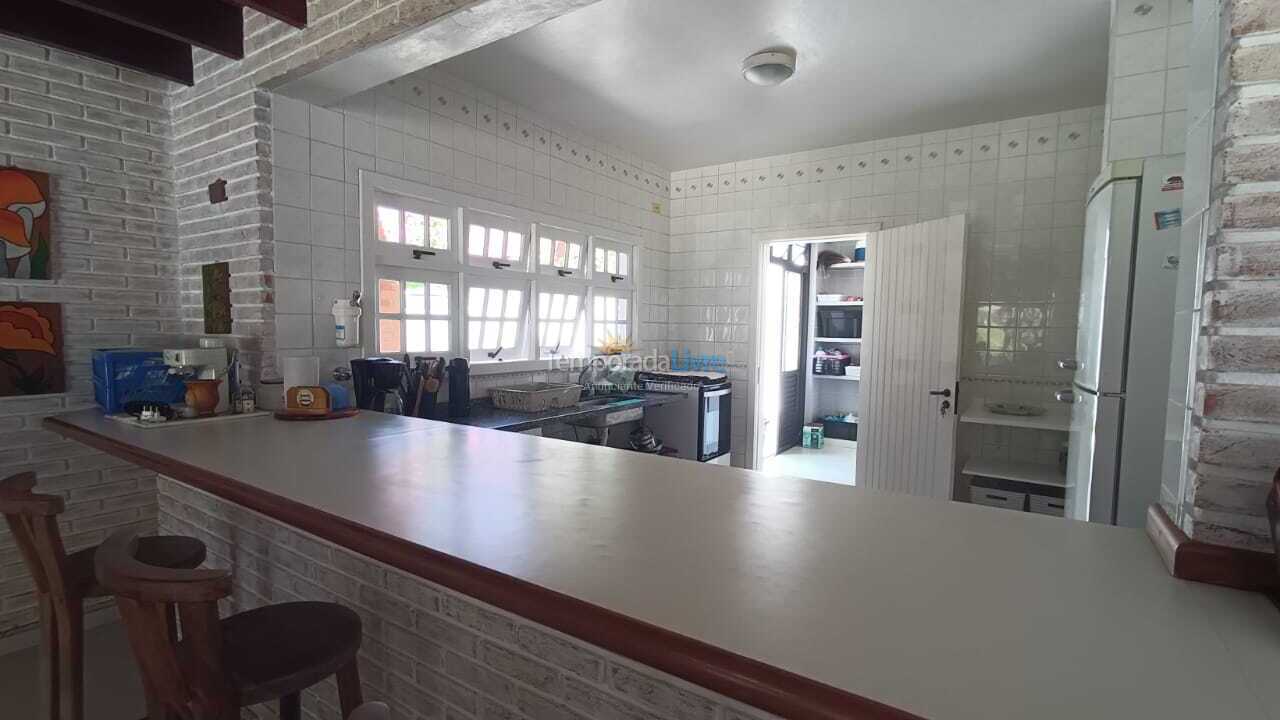 House for vacation rental in São Sebastião (Praia da Baleia)