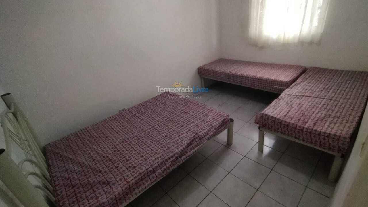 Apartamento para aluguel de temporada em Matinhos (Balneário Currais)