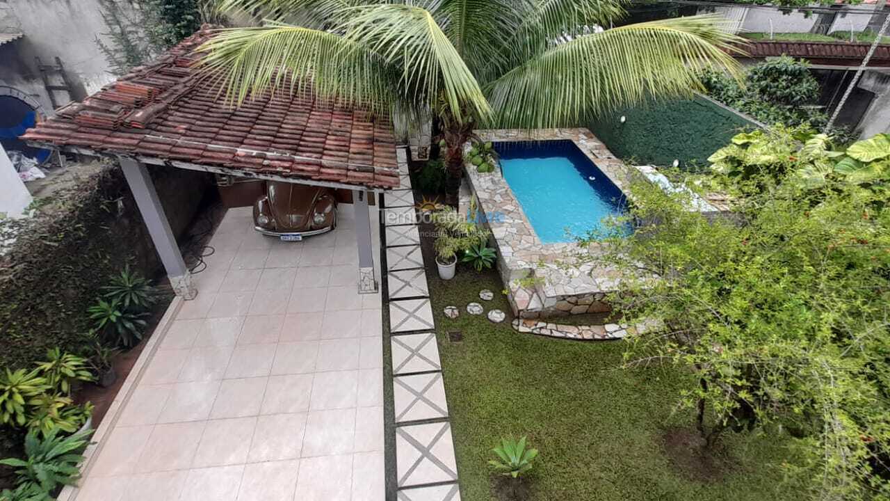 Casa para aluguel de temporada em Guarujá (Praia do Pernambuco)