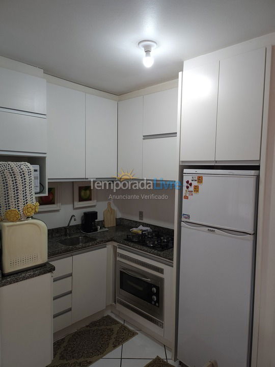 Apartamento para aluguel de temporada em Palhoça (Praia de Fora)