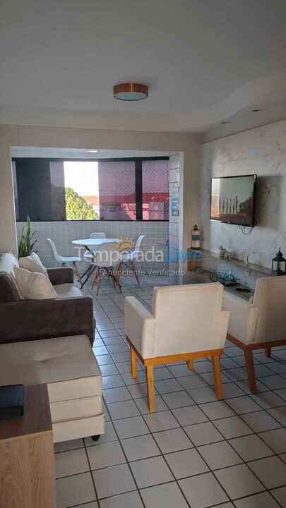 Apartamento para aluguel de temporada em Parnamirim (Praia de Pirangi do Norte)
