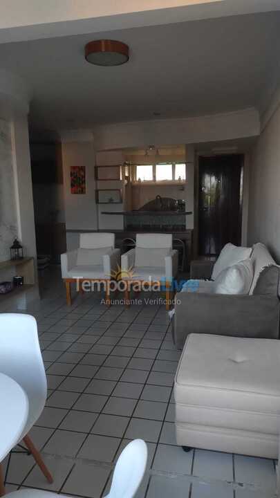 Apartamento para aluguel de temporada em Parnamirim (Praia de Pirangi do Norte)