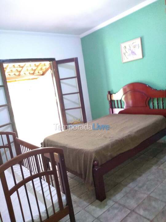 Granja para alquiler de vacaciones em Nazaré Paulista (Cuiabá)