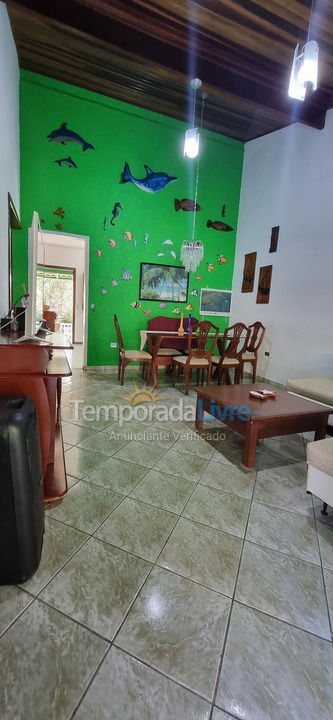 Casa para alquiler de vacaciones em Ubatuba (Bairro Rio Escuro)