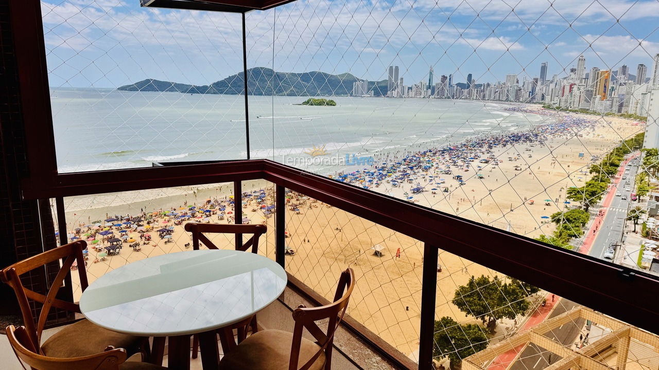 Apartamento para alquiler de vacaciones em Balneário Camboriú (Praia Central)