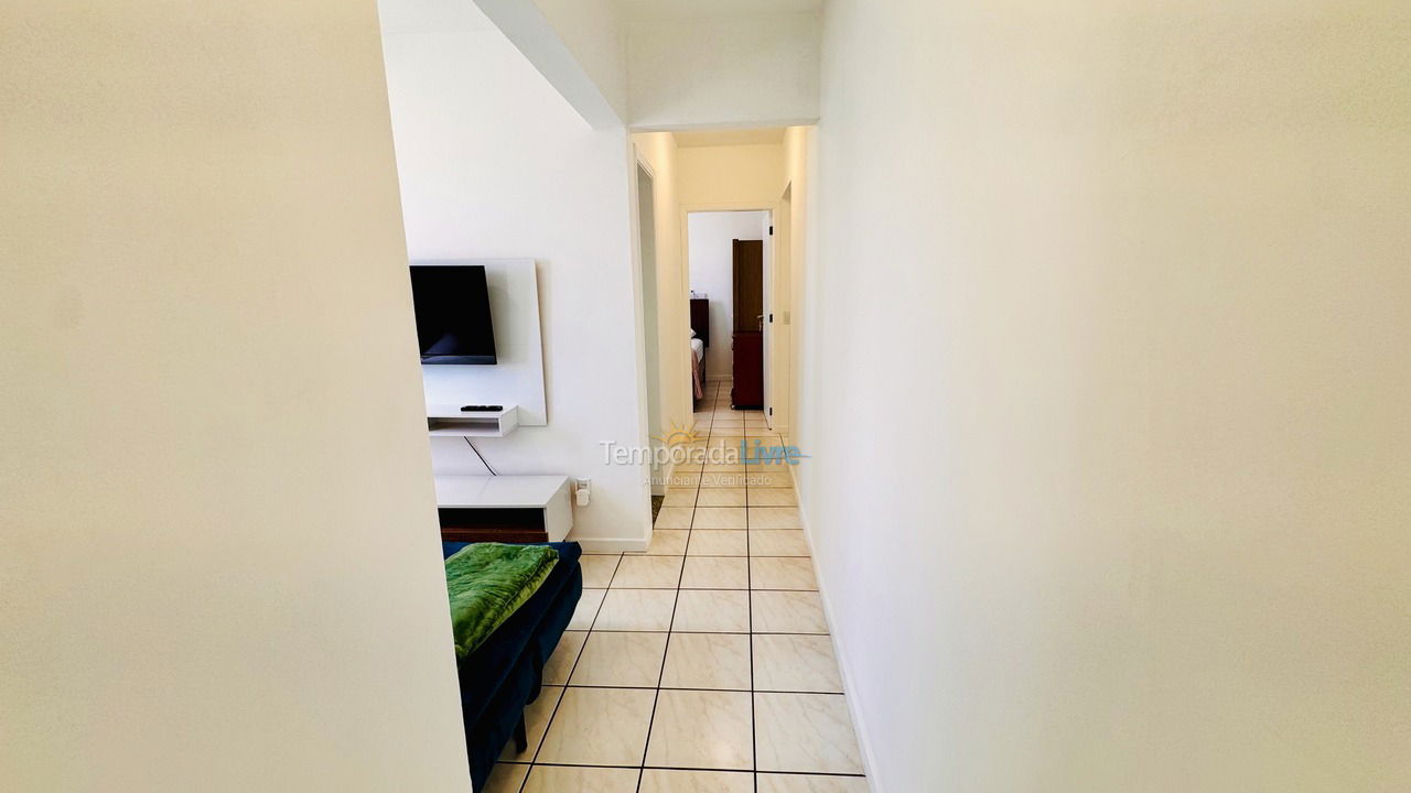 Apartamento para aluguel de temporada em Balneário Camboriú (Praia Central)