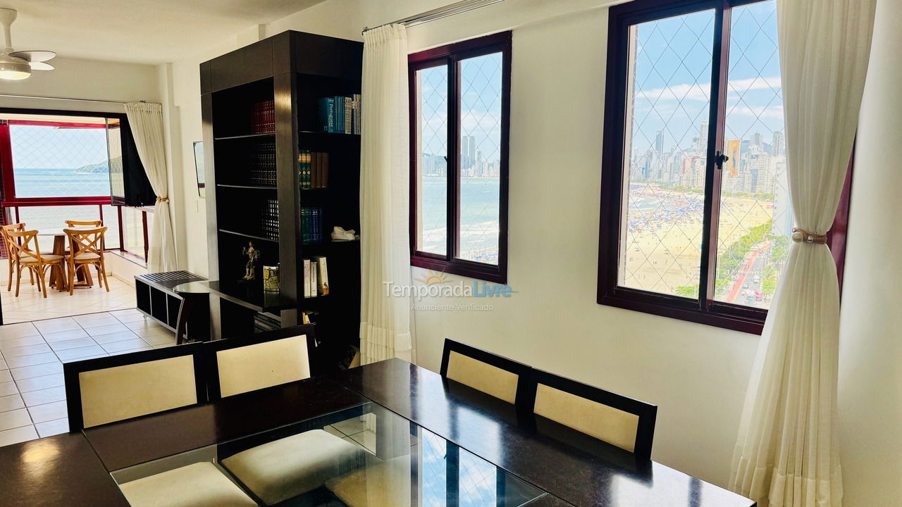 Apartment for vacation rental in Balneário Camboriú (Praia Central)