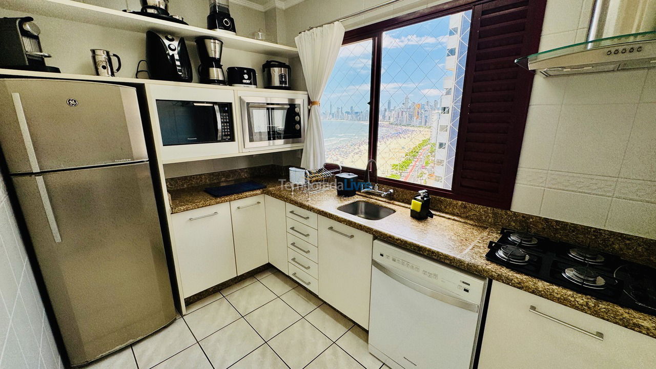 Apartamento para alquiler de vacaciones em Balneário Camboriú (Praia Central)