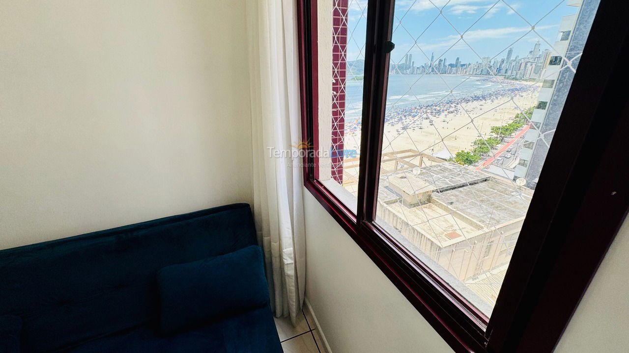 Apartamento para aluguel de temporada em Balneário Camboriú (Praia Central)