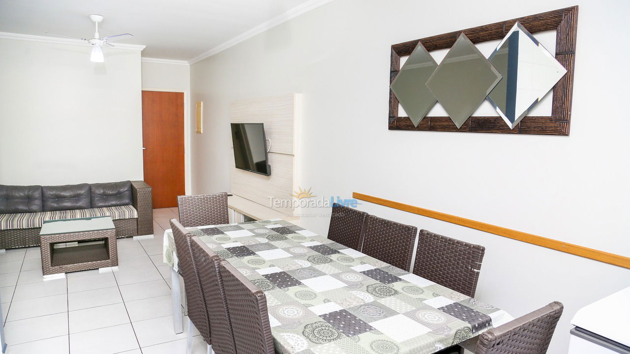 Apartamento para aluguel de temporada em Ubatuba (Praia Grande)