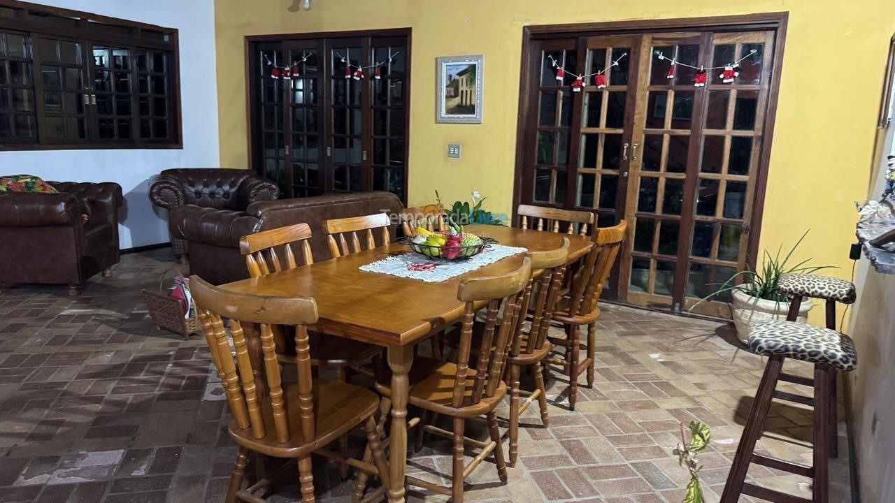 House for vacation rental in São Sebastião (Enseada)