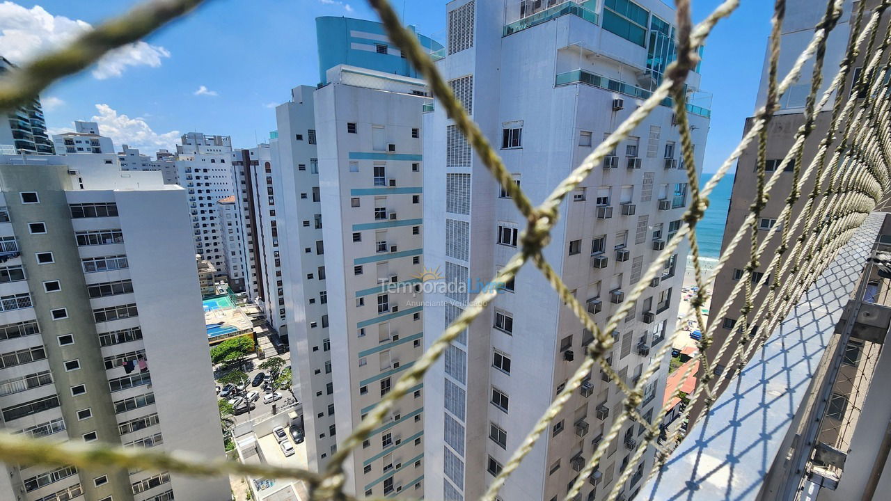 Apartamento para aluguel de temporada em Guarujá (Pitangueiras)