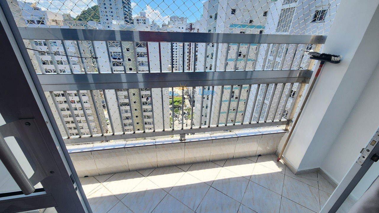 Apartamento para aluguel de temporada em Guarujá (Pitangueiras)