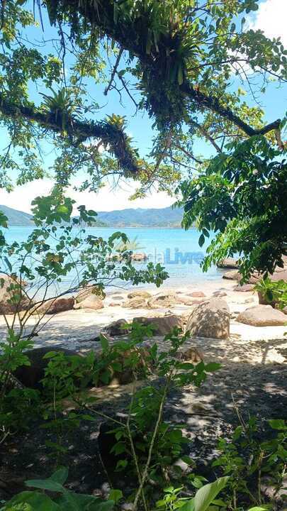 Casa para aluguel de temporada em Ubatuba (Lagoinha)