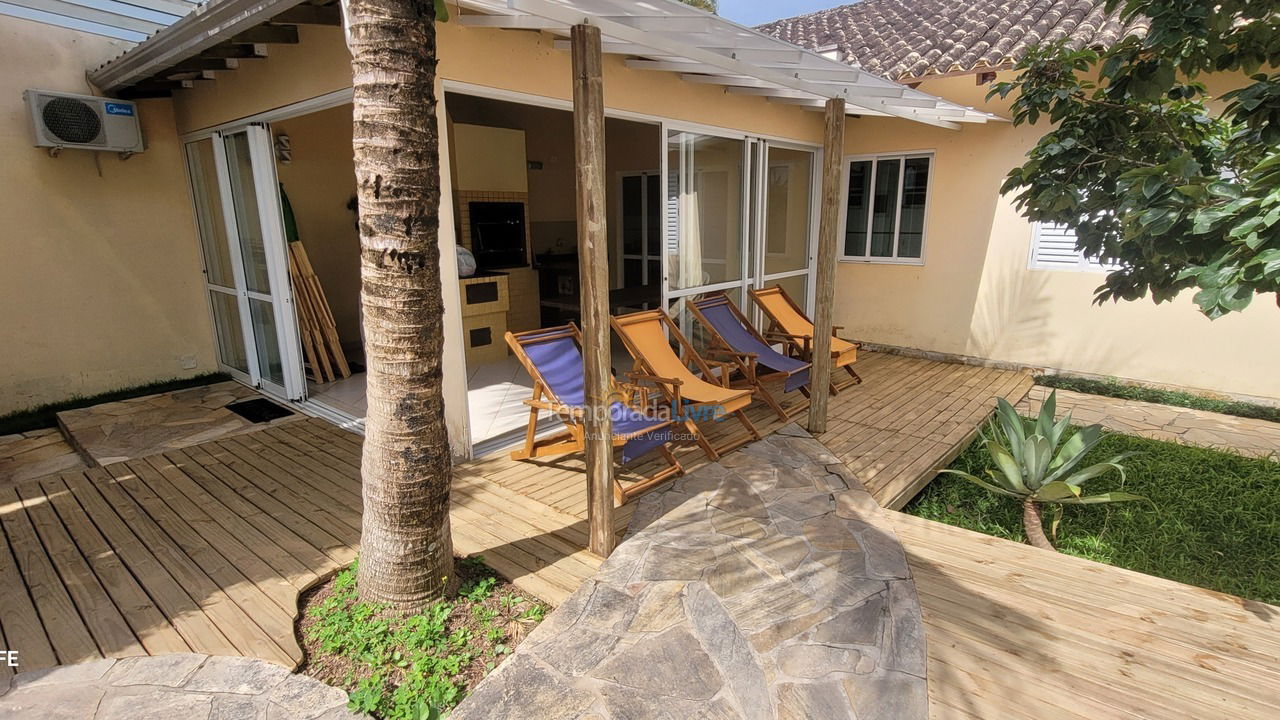 House for vacation rental in Guaratuba (Nereidas)