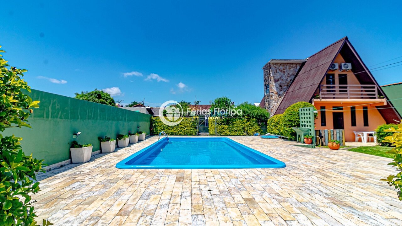 Casa para aluguel de temporada em Florianopolis (Campeche)