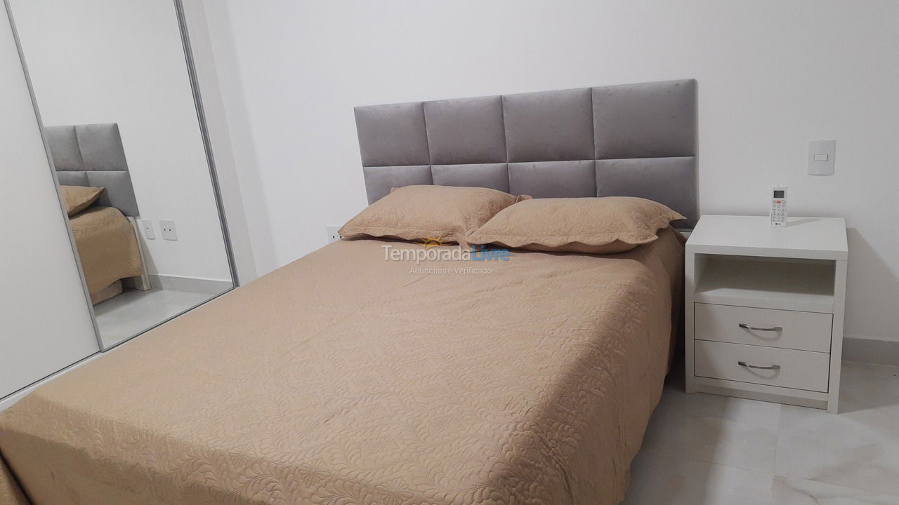 Apartamento para aluguel de temporada em Cabo Frio (Vila Nova)