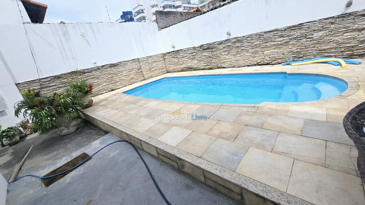 Casa para aluguel de temporada em Cabo Frio (Praia das Dunas)